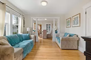 10 Newcastle Rd, Peabody, MA 01960 - Photo 1