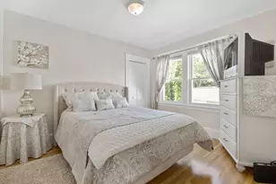 10 Newcastle Rd, Peabody, MA 01960 - Photo 11