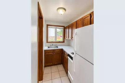 164 Hood St #1E, Fall River, MA 02720 - Photo 27