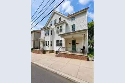 164 Hood St #1E, Fall River, MA 02720 - Photo 3