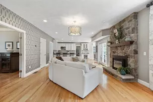 11 Bridle Dr, Lincoln, RI 02865 - Photo 17