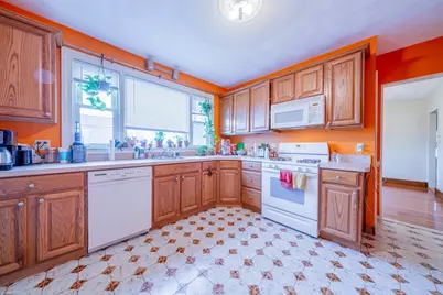 7-9 Ware Street #2, Somerville, MA 02144 - Photo 5