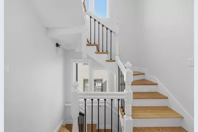 16 Putnam St #2, Somerville, MA 02143 - Photo 3