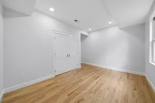 16 Putnam St, Somerville, MA 02143 - Photo 21