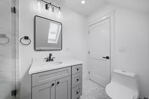 16 Putnam St, Somerville, MA 02143 - Photo 33