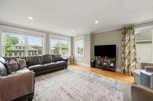 37 Pequossette, Watertown, MA 02472 - Photo 9