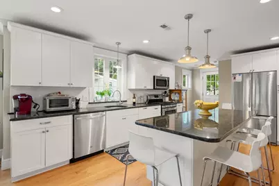 37 Pequossette #37, Watertown, MA 02472 - Photo 3