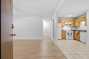 976 Plain, Marshfield, MA 02050 - Photo 7