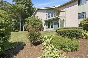 976 Plain, Marshfield, MA 02050 - Photo 3