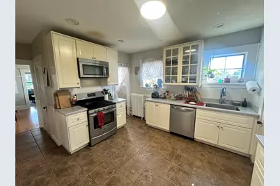 12 Indiana Ave #2, Somerville, MA 02145 - Photo 9