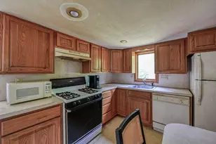 502 South St, Holbrook, MA 02343 - Photo 9