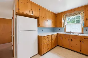 7 Schaller St, Wellesley, MA 02482 - Photo 5