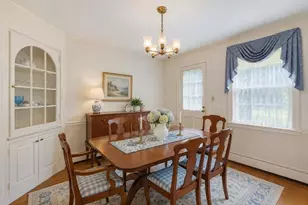 7 Schaller St, Wellesley, MA 02482 - Photo 9