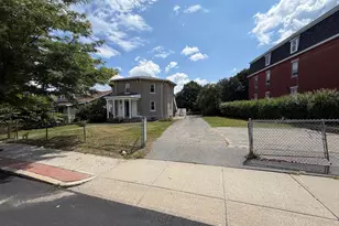 312 Plantation St, Worcester, MA 01604 - Photo 3