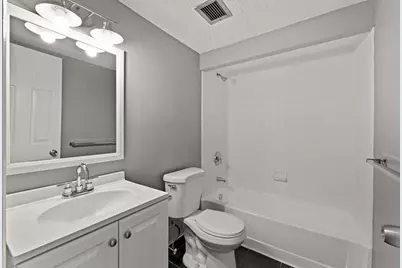122 Chestnut St #215, Springfield, MA 01103 - Photo 15