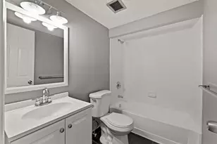 122 Chestnut St, Springfield, MA 01103 - Photo 15