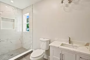 4 Mayhew St, Framingham, MA 01702 - Photo 9
