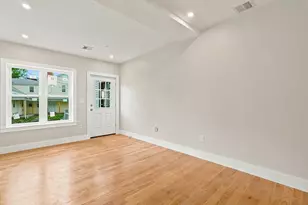 4 Mayhew St, Framingham, MA 01702 - Photo 5