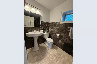 27 Gammons Rd #27, Newton, MA 02468 - Photo 11