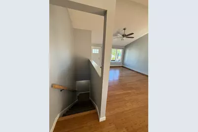 1523-1525 Padanaram Ave, New Bedford, MA 02740 - Photo 13