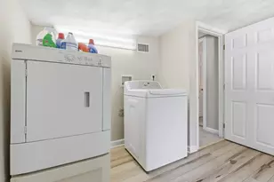73 Gray St, Billerica, MA 01821 - Photo 23