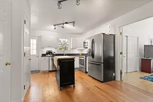 47 Lilac Cir, Marlborough, MA 01752 - Photo 11