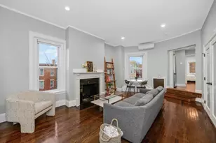 1880 Beacon St, Brookline, MA 02445 - Photo 9