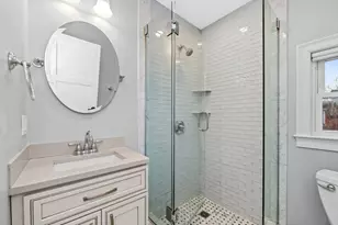 1880 Beacon St, Brookline, MA 02445 - Photo 11