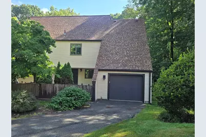 8 Clarendon Common #8, Franklin, MA 02038 - Photo 1