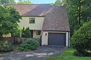 8 Clarendon Common, Franklin, MA 02038 - Photo 1