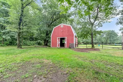 69R Anthony St, Berkley, MA 02779 - Photo 5