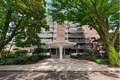 19 Winchester #208, Brookline, MA 02446 - Photo 15