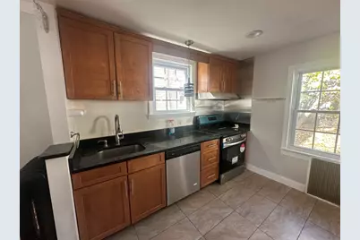 28 Hovey Street, Quincy, MA 02171 - Photo 3