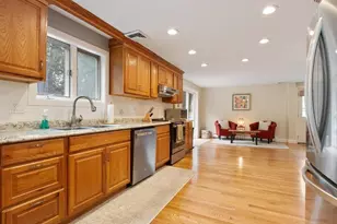 49 Shawna St, Fitchburg, MA 01420 - Photo 7