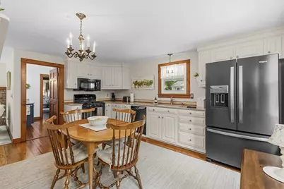 32 Shields Rd, Mashpee, MA 02649 - Photo 7