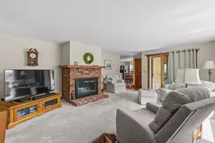 32 Shields Rd, Mashpee, MA 02649 - Photo 3
