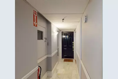290 Beacon St #2, Boston, MA 02116 - Photo 17