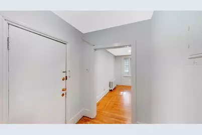 205 Beacon #BF, Boston, MA 02116 - Photo 5