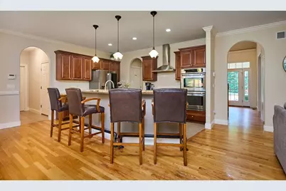 2 Kevin Dr, Southampton, MA 01073 - Photo 7