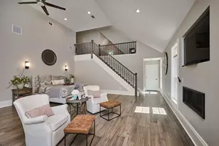 2 Kevin Dr, Southampton, MA 01073 - Photo 5