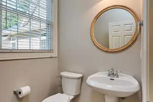 2 Kevin Dr, Southampton, MA 01073 - Photo 25