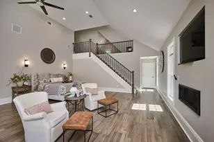 2 Kevin Dr, Southampton, MA 01073 - Photo 9