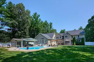 2 Kevin Dr, Southampton, MA 01073 - Photo 3