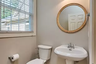 2 Kevin Dr, Southampton, MA 01073 - Photo 29