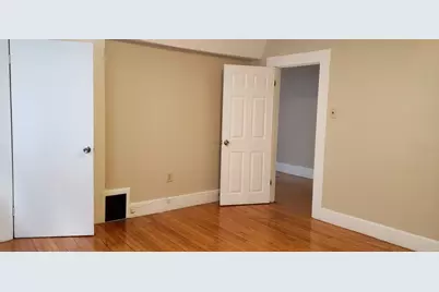 16 Bynner St #2, Boston, MA 02130 - Photo 3