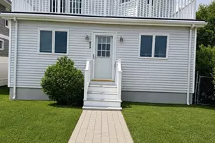 639 Quincy Shore Dr, Quincy, MA 02170 - Photo 1