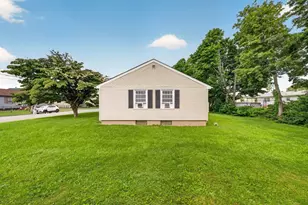 458 Orswell St, Fall River, MA 02721 - Photo 33