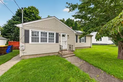 458 Orswell St, Fall River, MA 02721 - Photo 3