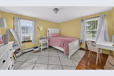 458 Orswell St, Fall River, MA 02721 - Photo 25
