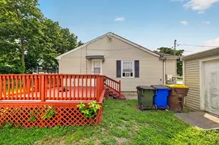458 Orswell St, Fall River, MA 02721 - Photo 9